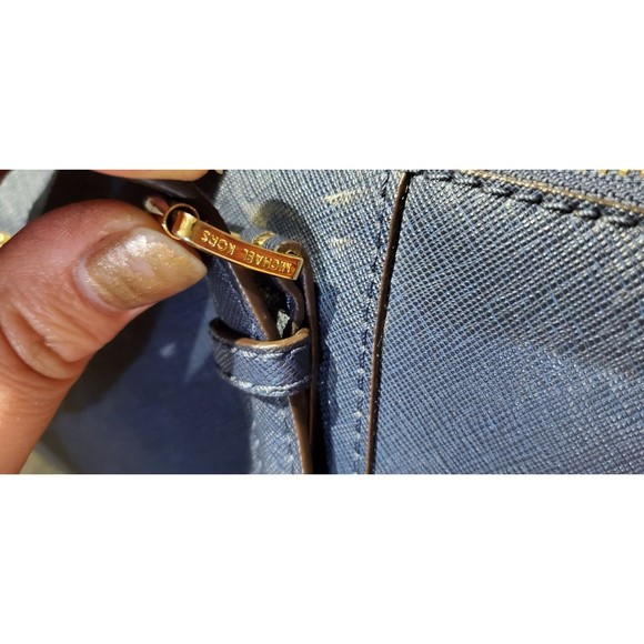 Michael Kors purse - Picture 5 of 12